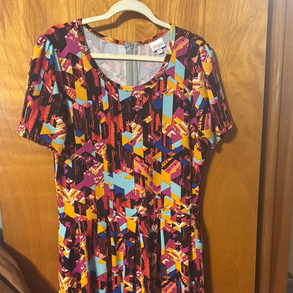 LuLaRoe Multicolor Abstract Midi Dress